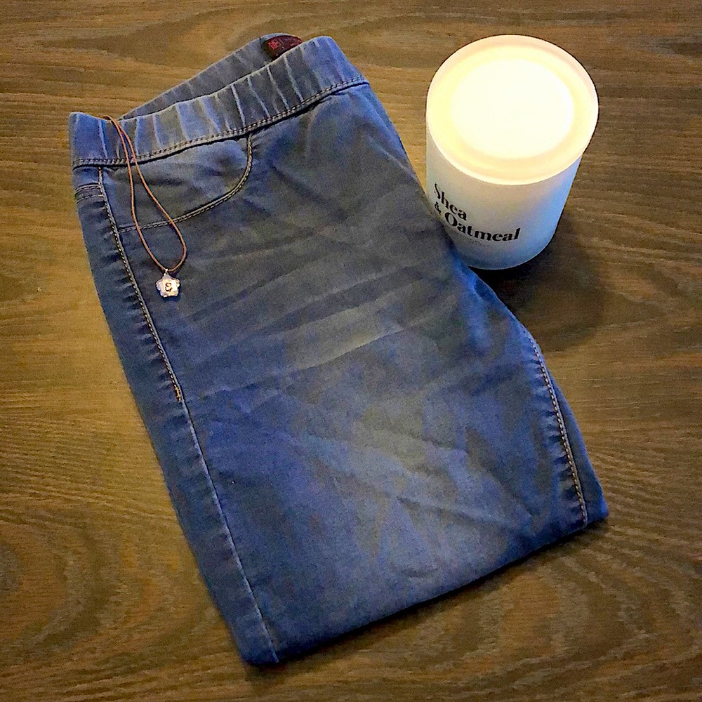 Junior’s Super Stretch Jeggings